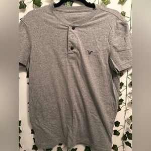 American Eagle Gray T-shirt